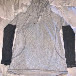 ZELLA HOODIE